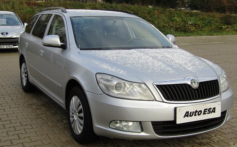 Škoda Octavia II 2.0 TDi Elegance