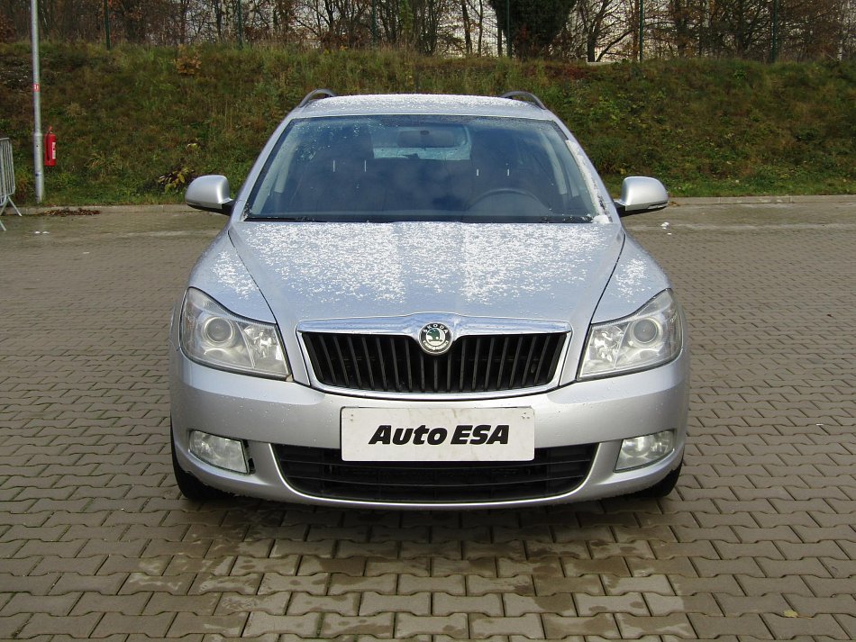 Škoda Octavia II 2.0 TDi Elegance