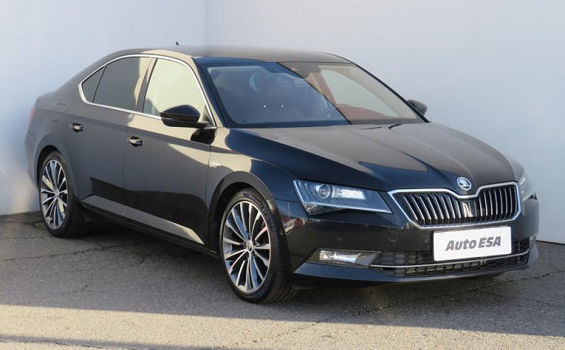 Škoda Superb III 2.0 TDi Ambition 4X4