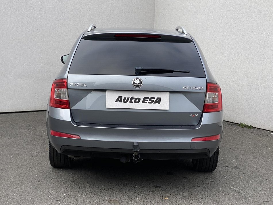 Škoda Octavia III 2.0TDi Elegance 4x4