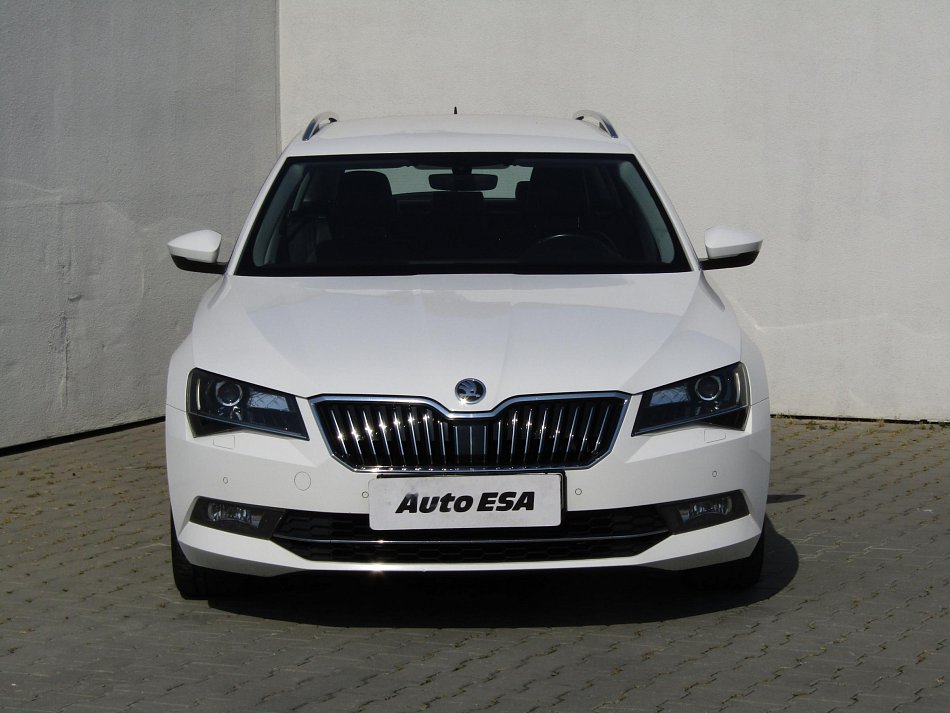 Škoda Superb III 2.0 TDi L&K