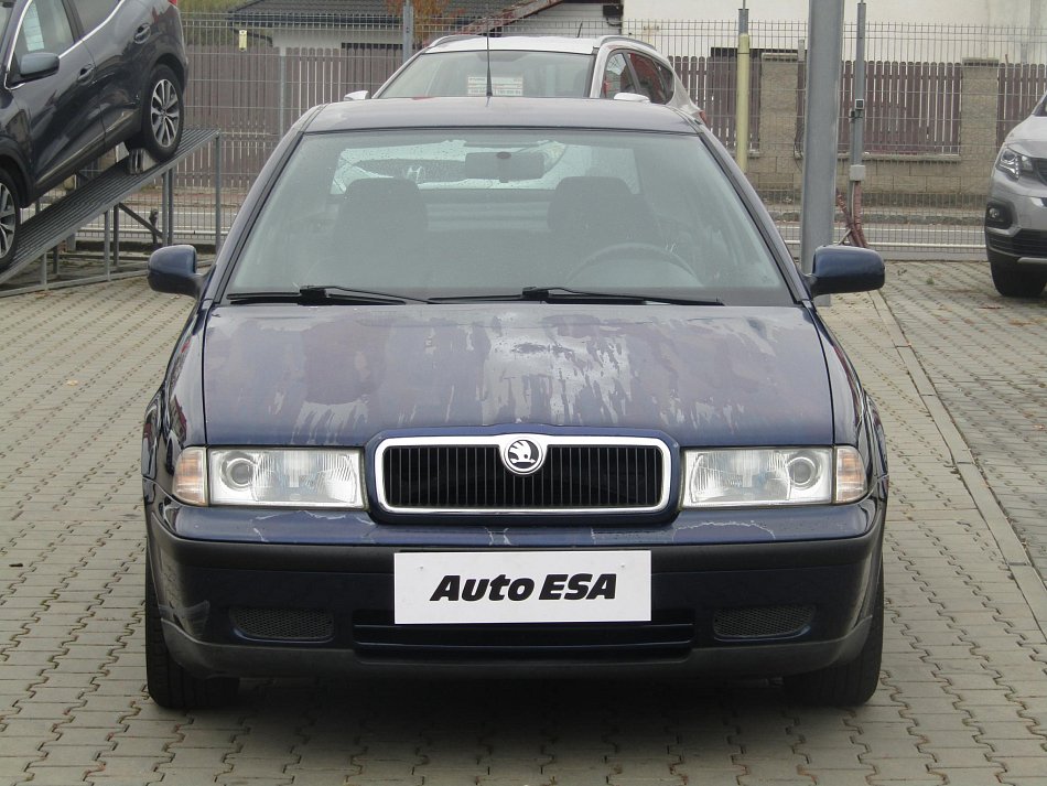 Škoda Octavia 1.6 i 