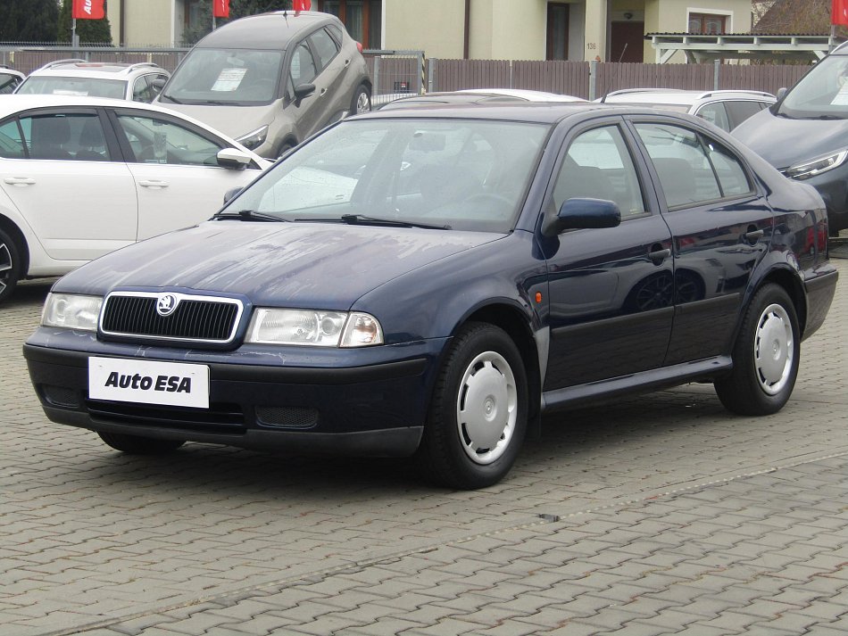 Škoda Octavia 1.6 i 