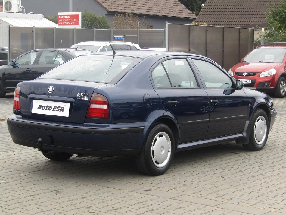 Škoda Octavia 1.6 i 