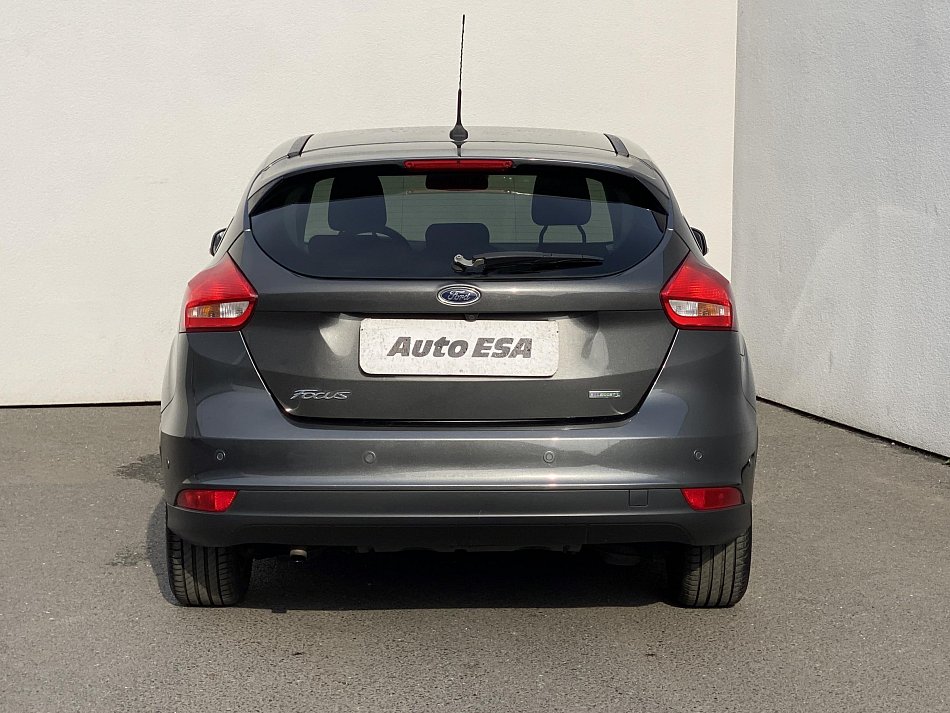 Ford Focus 1.0EB Titanium