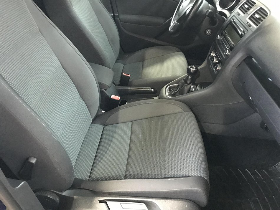 Volkswagen Golf 1.4 TSi 