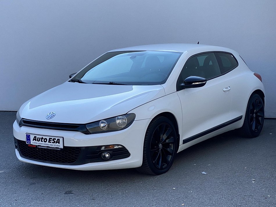 Volkswagen Scirocco 2.0 TSi R