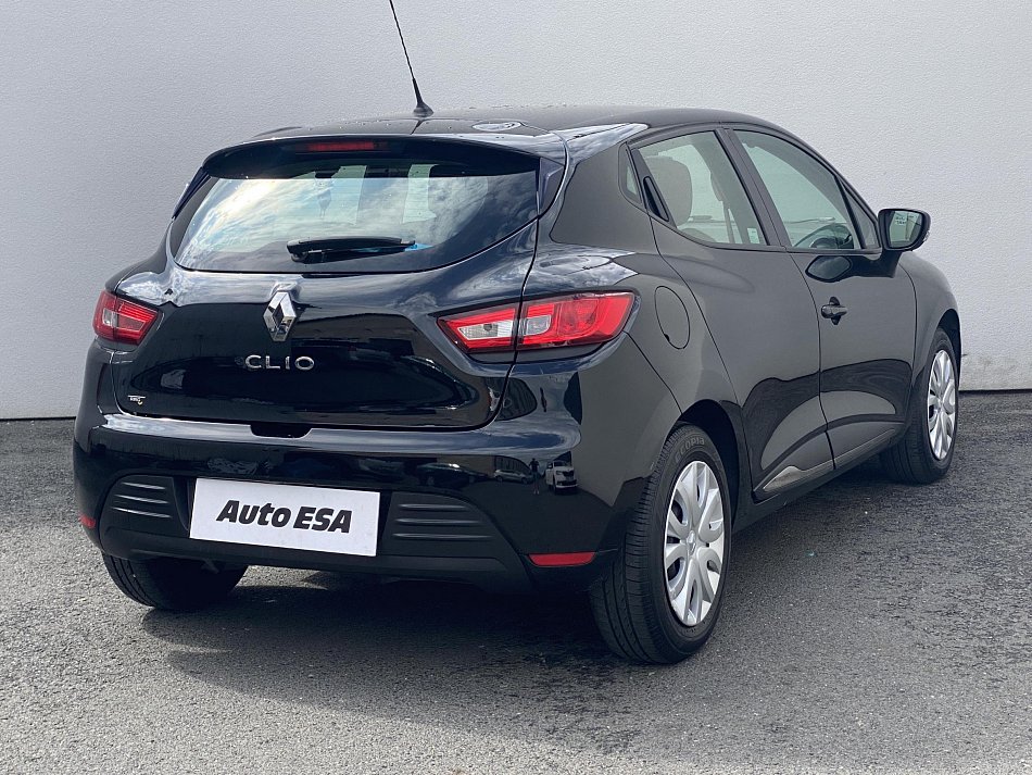 Renault Clio 1.2i 