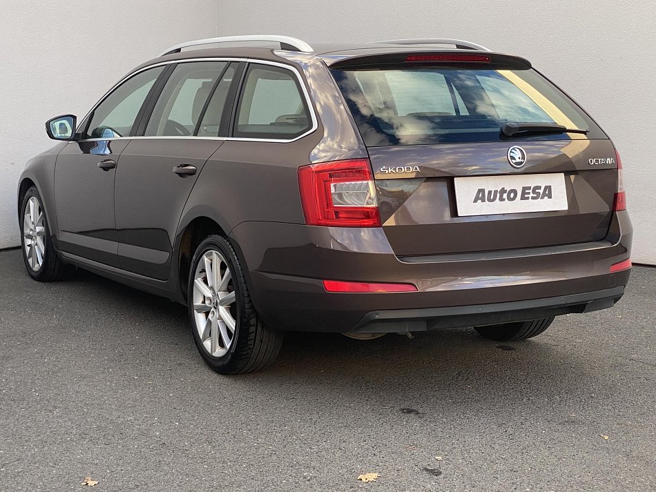 Škoda Octavia III 2.0 TDi Elegance