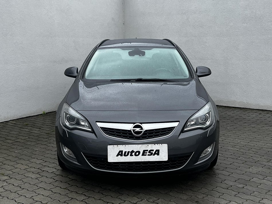 Opel Astra 2.0CDTi Sport