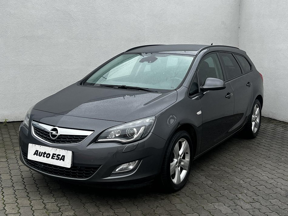 Opel Astra 2.0CDTi Sport