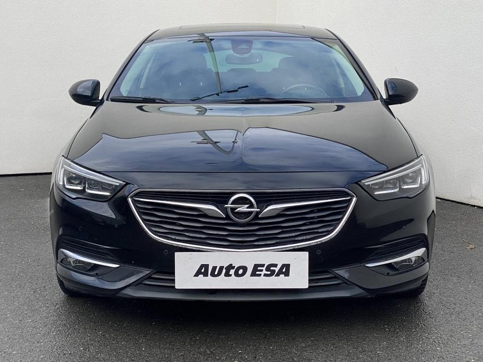 Opel Insignia 1.6 