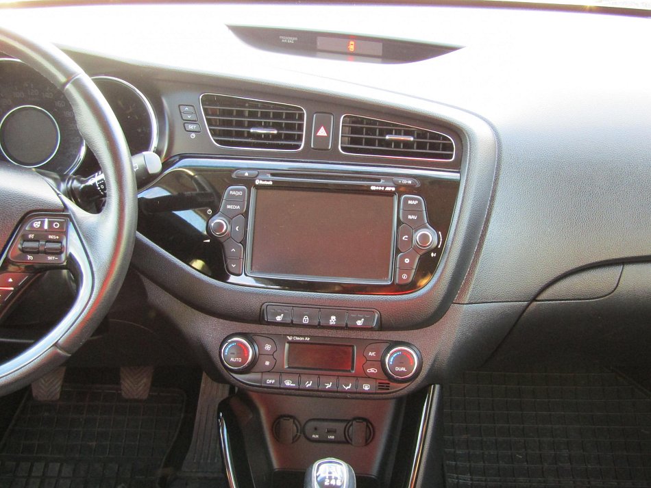 Kia Ceed 1.6 GDi 