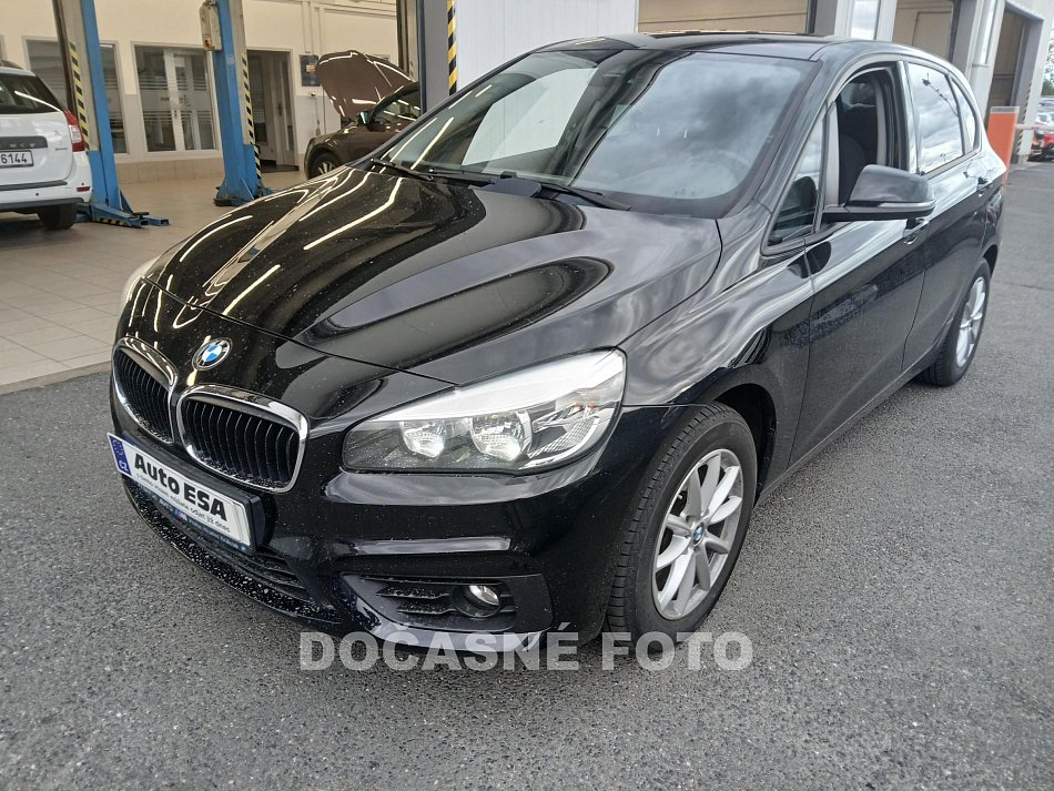 BMW Řada 2 1.5  218i