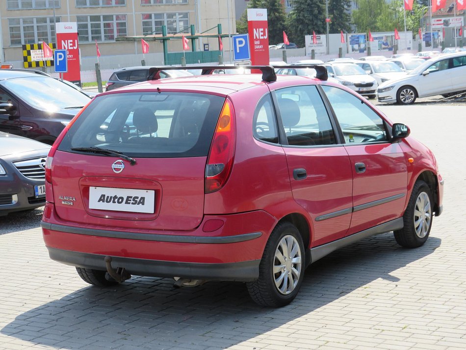 Nissan Almera Tino 1.8i 