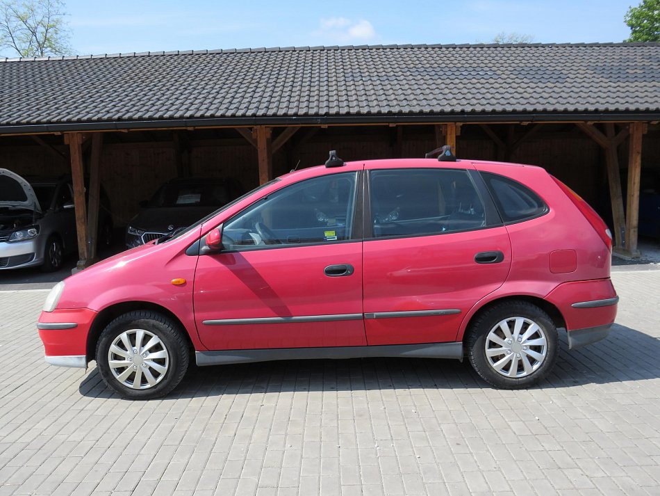 Nissan Almera Tino 1.8i 