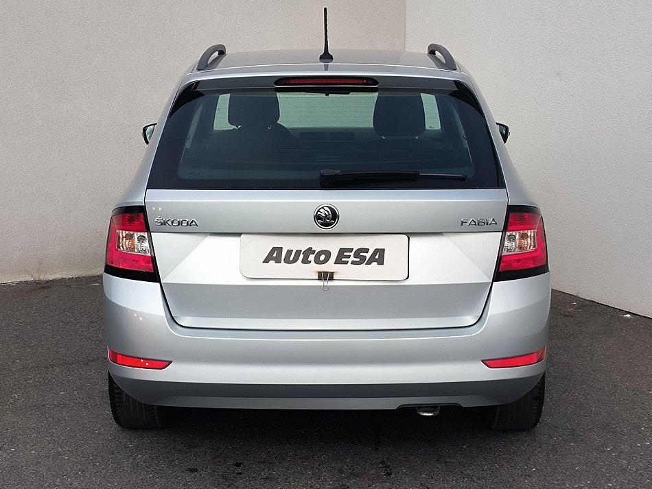 Škoda Fabia III 1.0 TSi Ambition