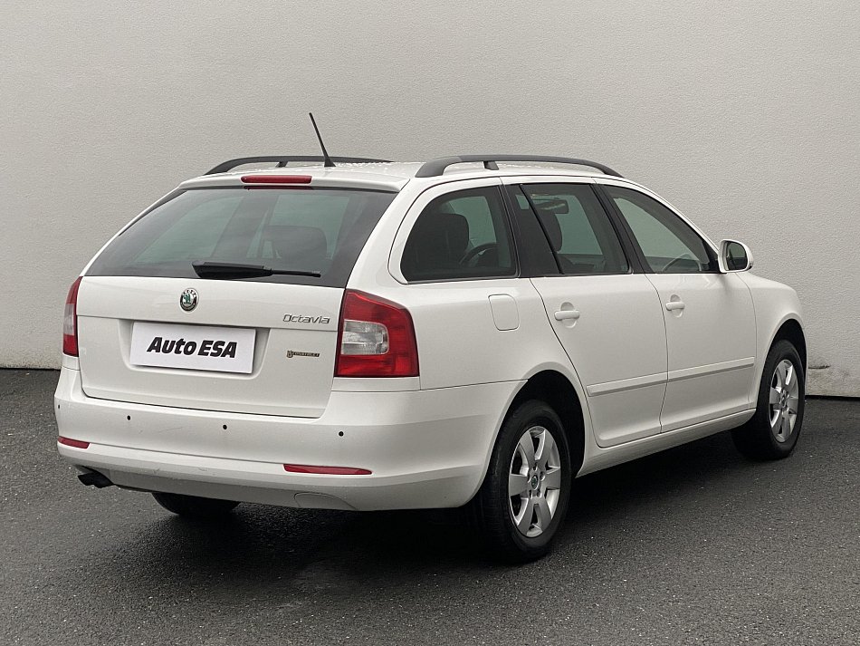 Škoda Octavia II 1.6 TDi Ambiente 4x4