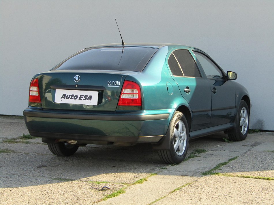 Škoda Octavia 1.6i 