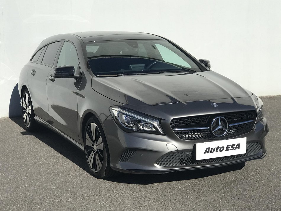 Mercedes-Benz CLA 1.6T 