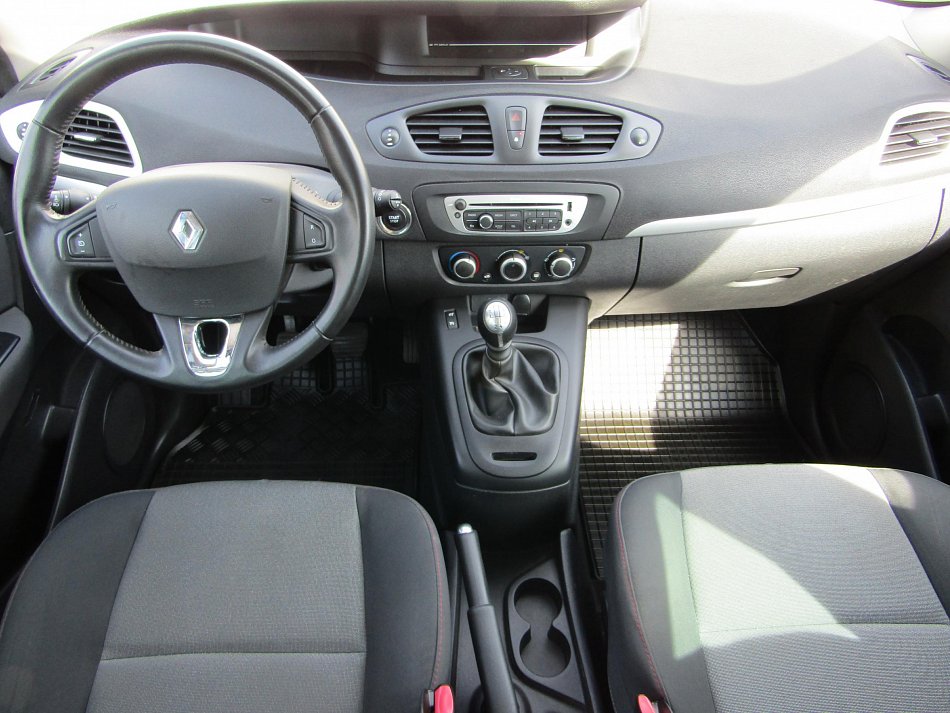 Renault Scénic 1.5dCi 