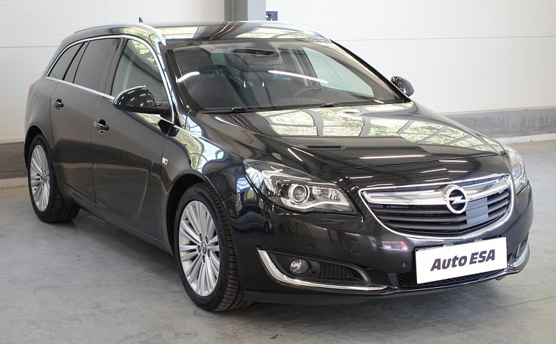 Opel Insignia 2.0 CDTi 