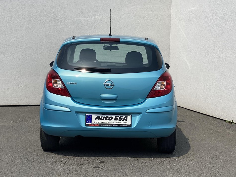 Opel Corsa 1.2i Satelitte