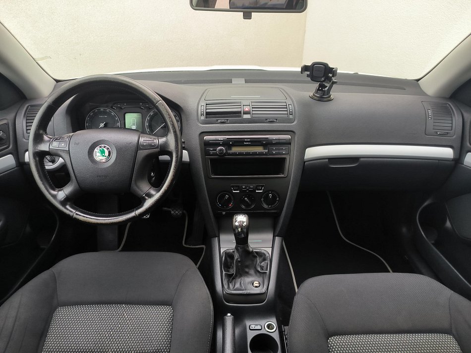 Škoda Octavia II 1.9TDi Ambiente