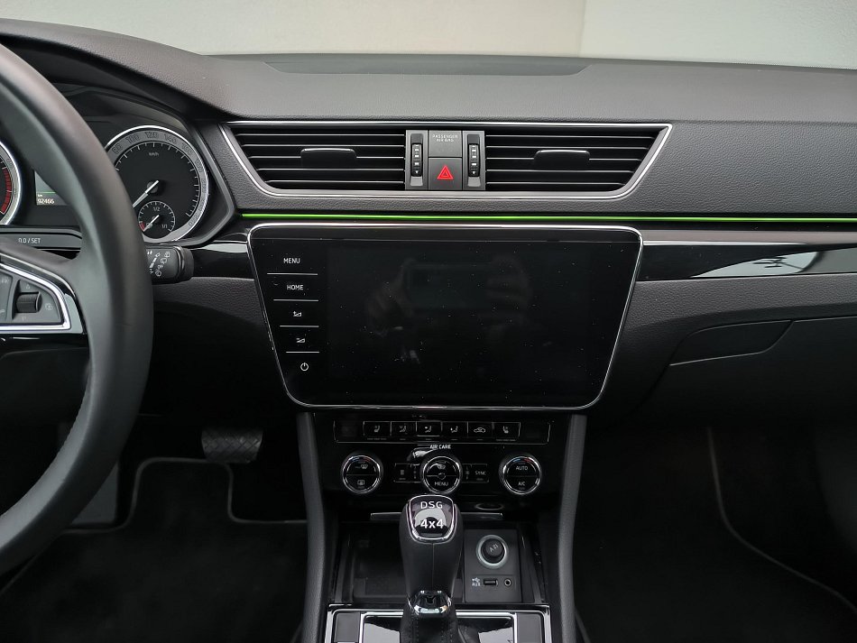 Škoda Superb III 2.0 TSi L&K 4x4