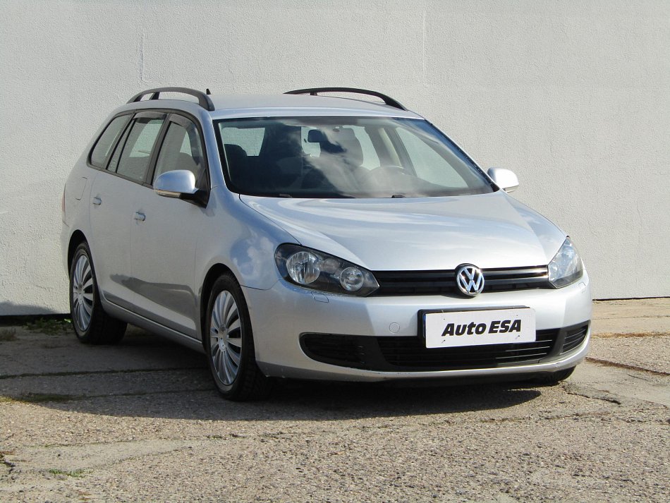 Volkswagen Golf 1.6 TDi 