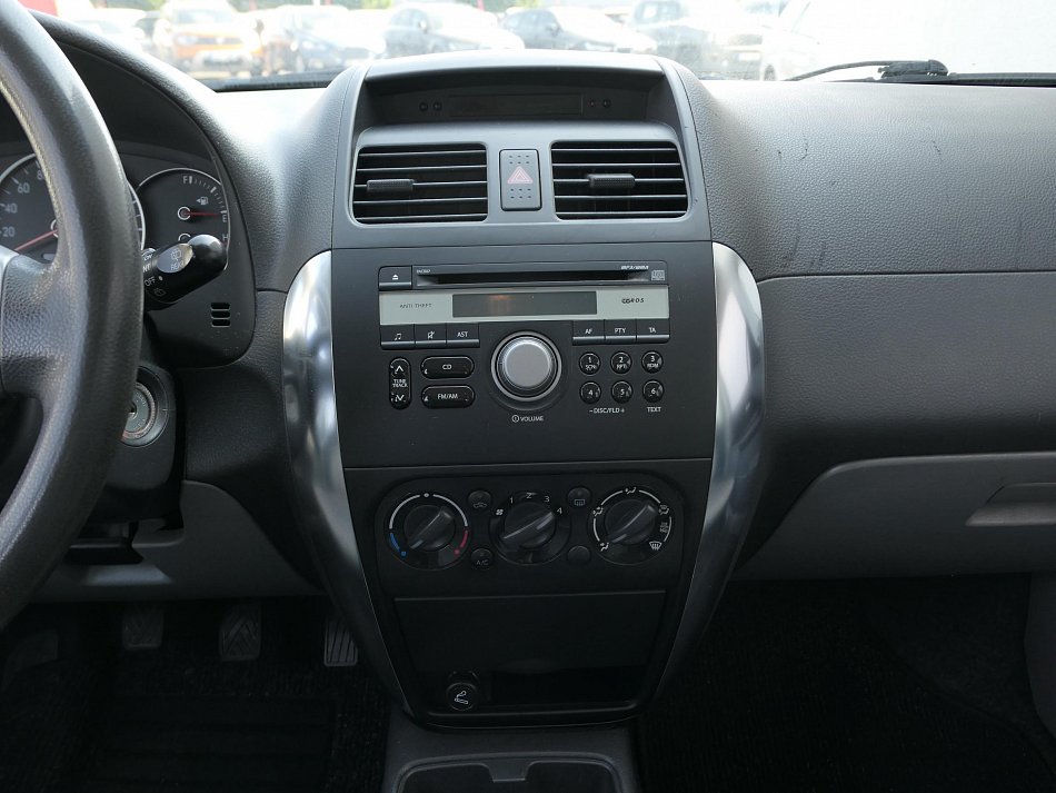 Suzuki SX4 1.6i 