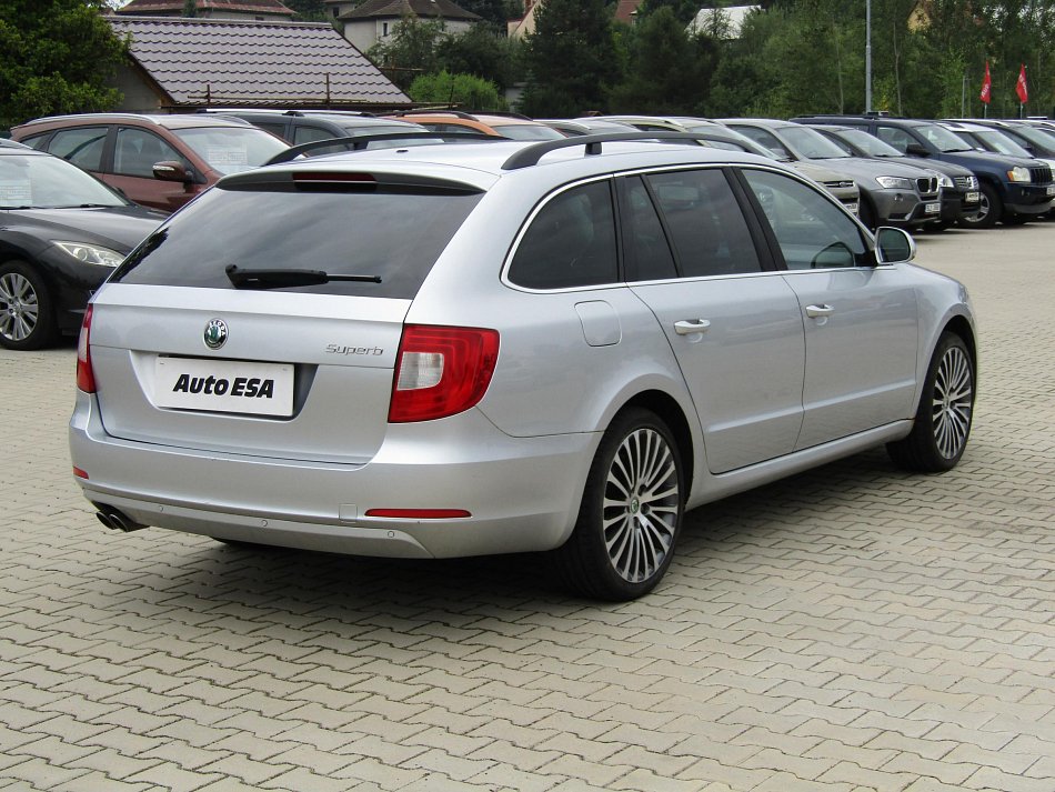 Škoda Superb II 2.0 TDi Ambiente