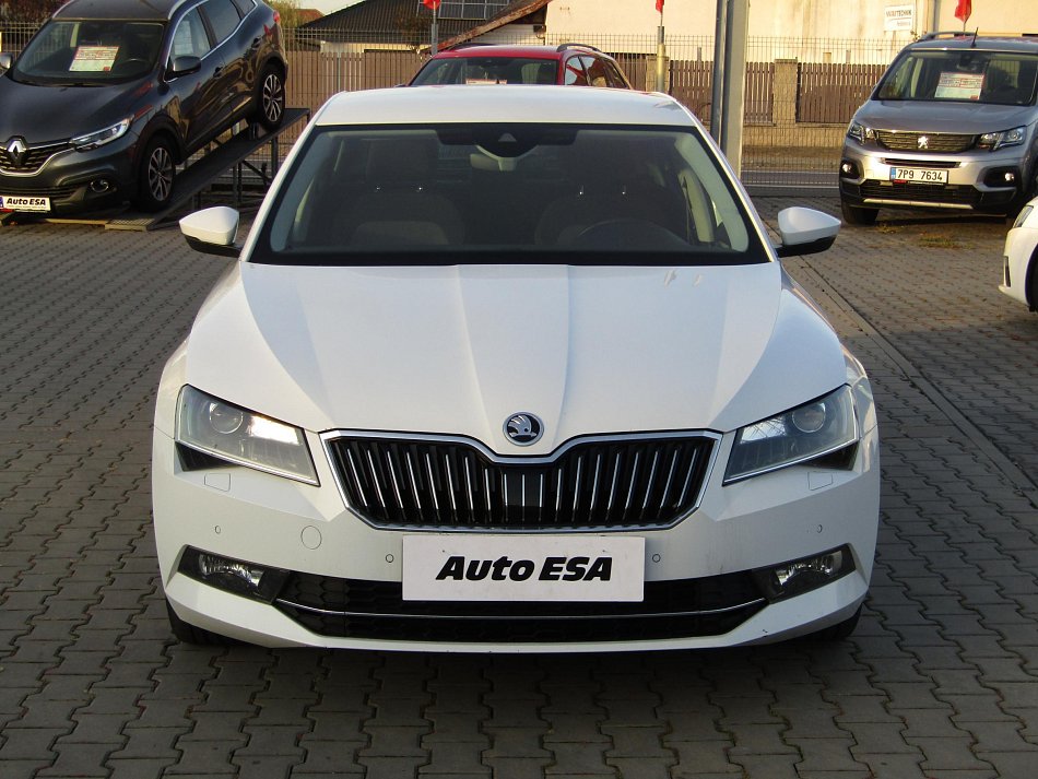 Škoda Superb III 1.4 TSi Ambition