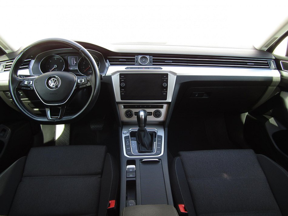 Volkswagen Passat 2.0 TDi 