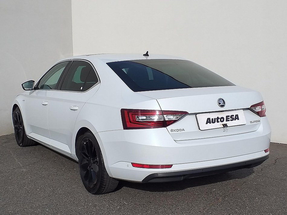 Škoda Superb III 2.0 TDi L&K