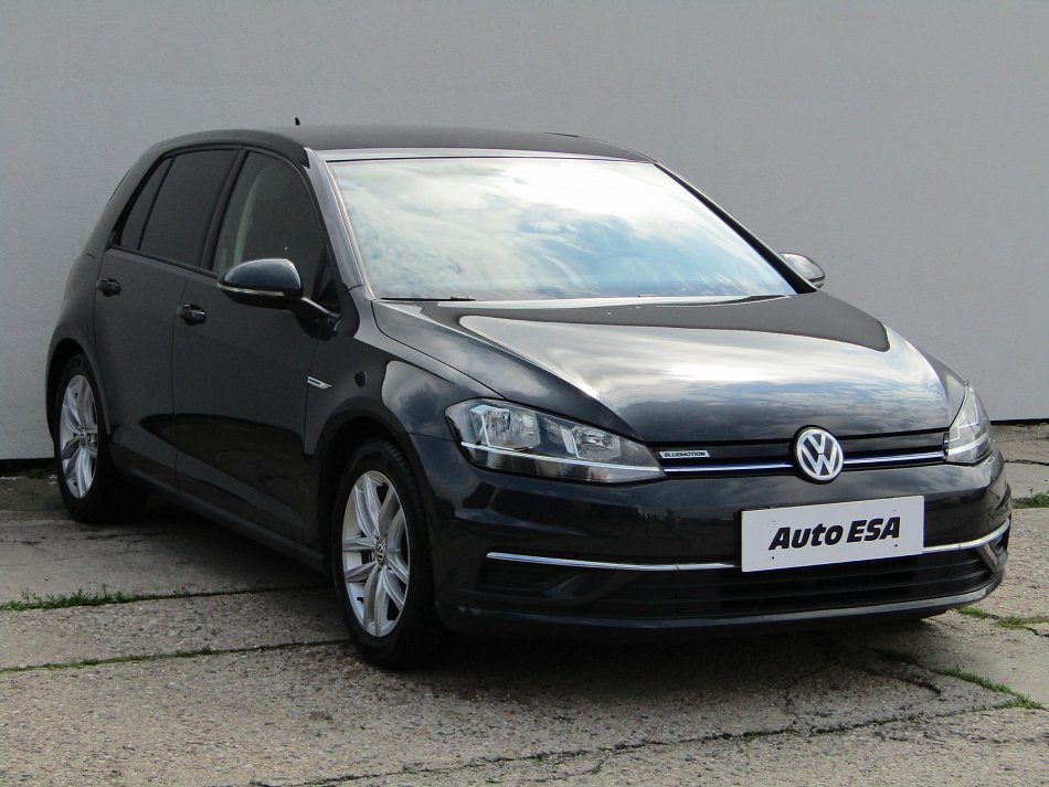 Volkswagen Golf 1.5 TSI 