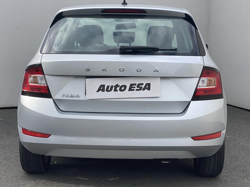 Škoda Fabia III 1.0 TSi Ambition