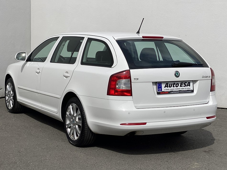 Škoda Octavia II 1.6 TDi Ambition