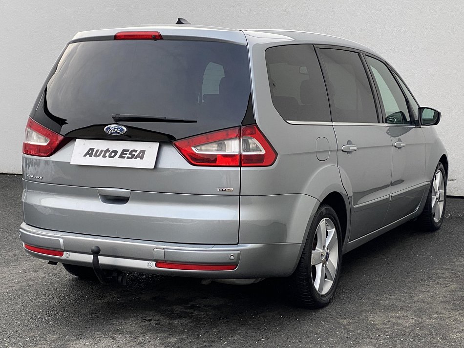 Ford Galaxy 2.2 TDCi Titanium 7míst