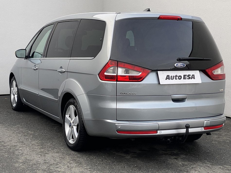 Ford Galaxy 2.2 TDCi Titanium 7míst