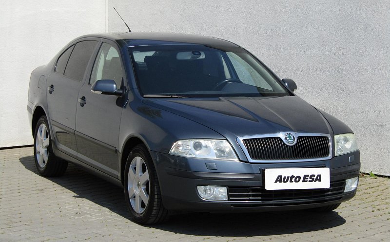 Škoda Octavia II 2.0 TDi Elegance