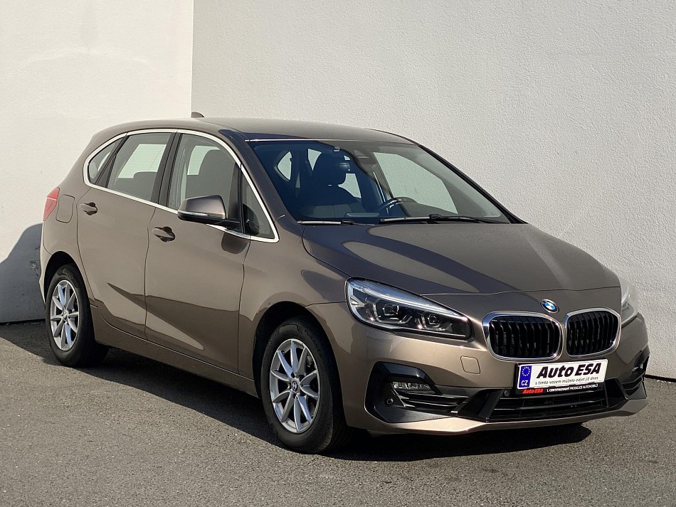 BMW Řada 2 2.0 D  218d