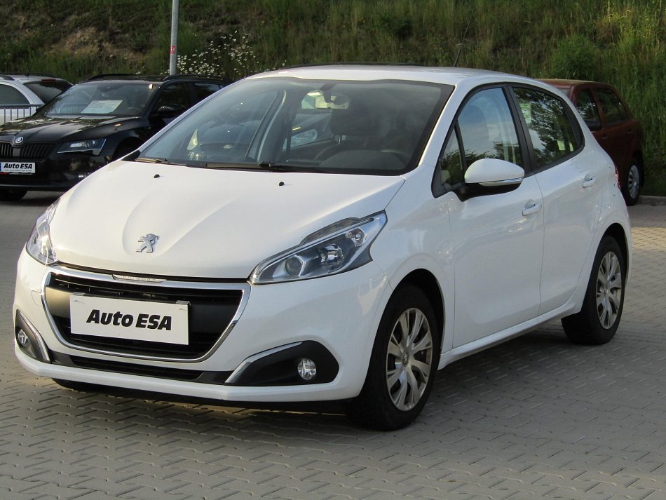 Peugeot 208 1.2 