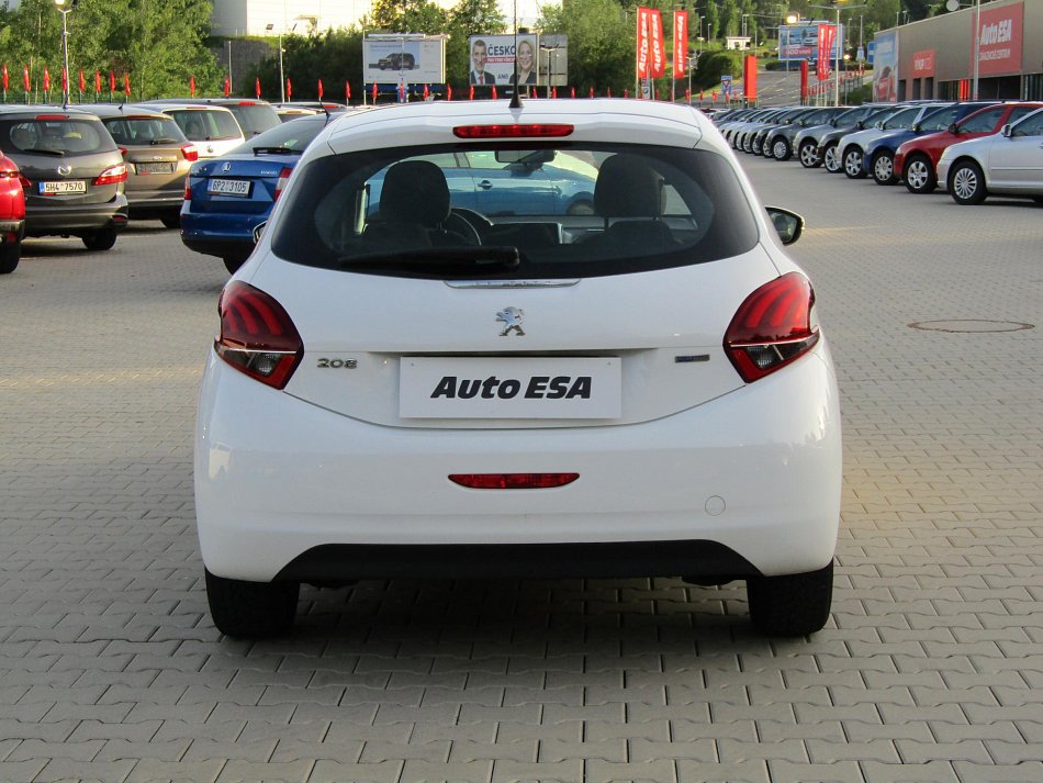 Peugeot 208 1.2 