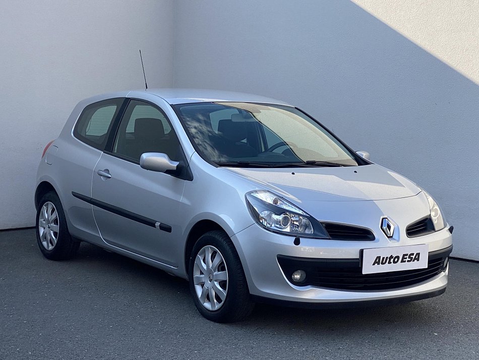 Renault Clio 1.6 i Dynamique