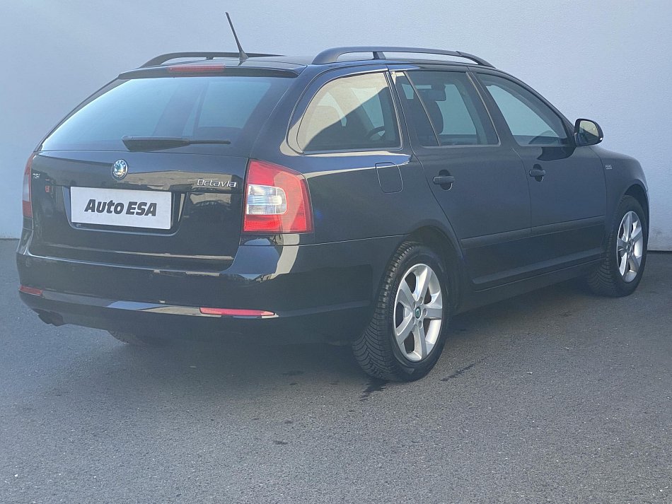 Škoda Octavia II 1.8 TSi Family