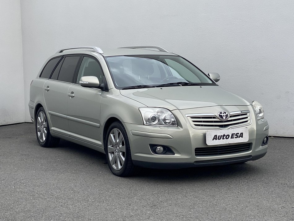 Toyota Avensis 2.0 D-4D Sol