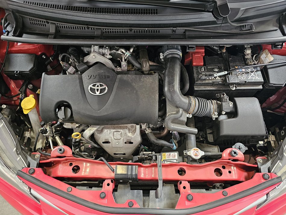 Toyota Yaris 1.5i 