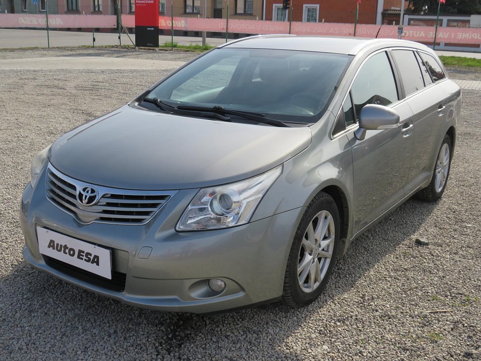 Toyota Avensis 2.2 D 