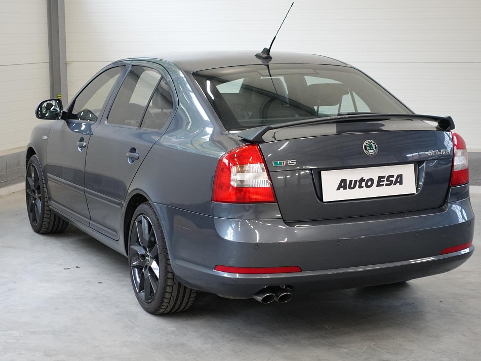 Škoda Octavia II 2.0 TFSi RS